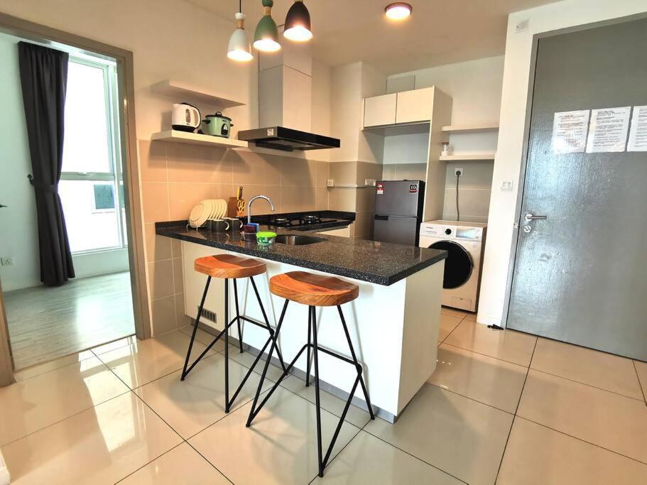 Apartment Kk Sutera Avenue Opposite Imago By Wj Homestay Kota Kinabalu